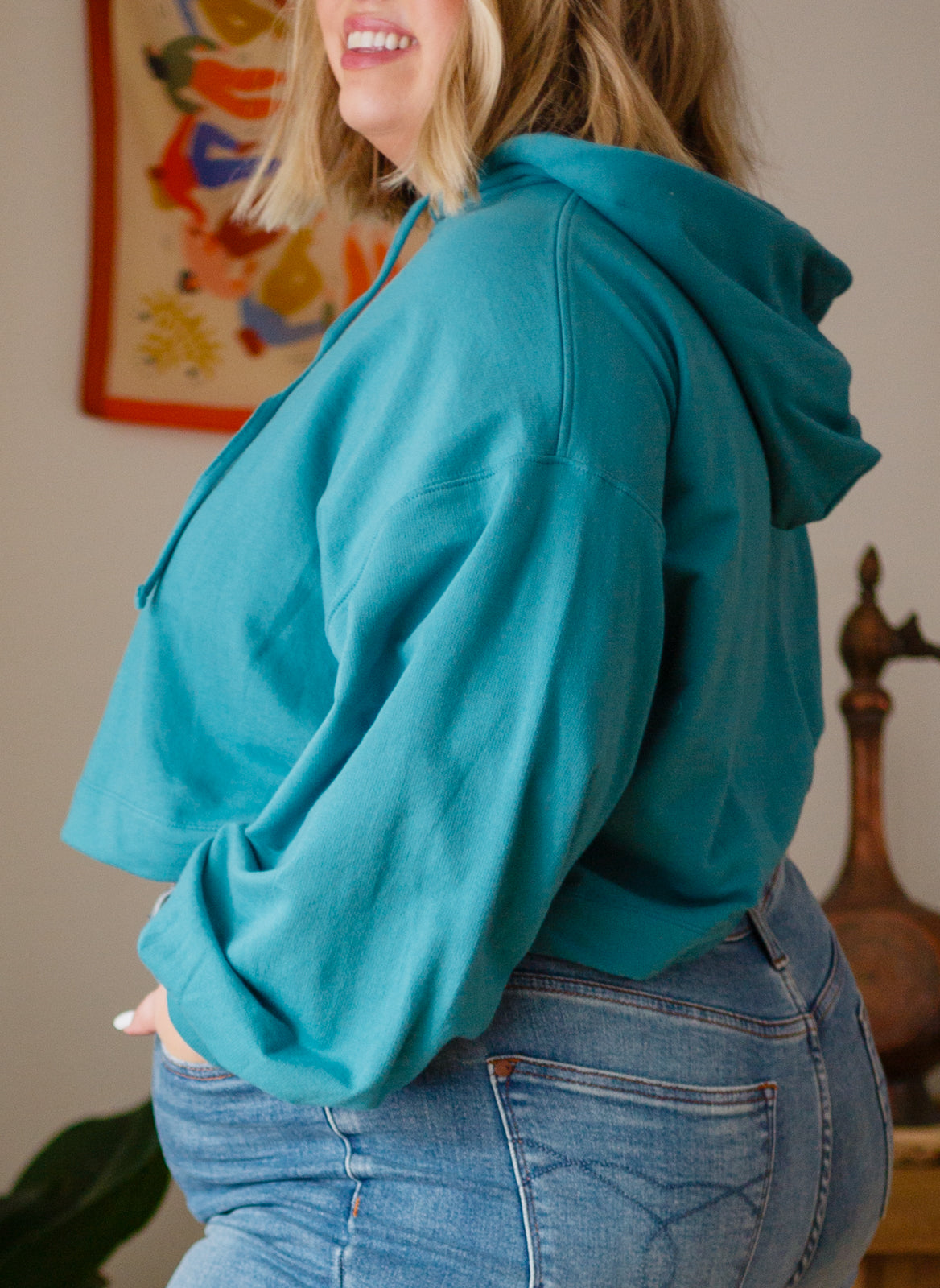 Hanging Out Cropped Hoodie, Teal
