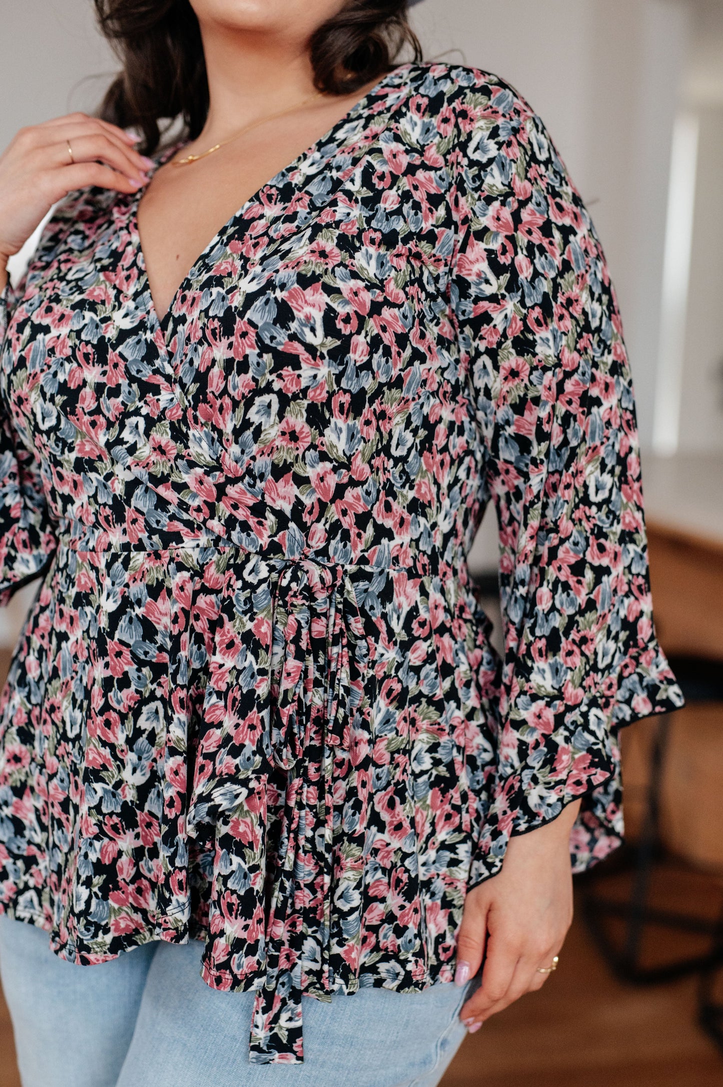 Have It All Angel Sleeve Top, Black Floral