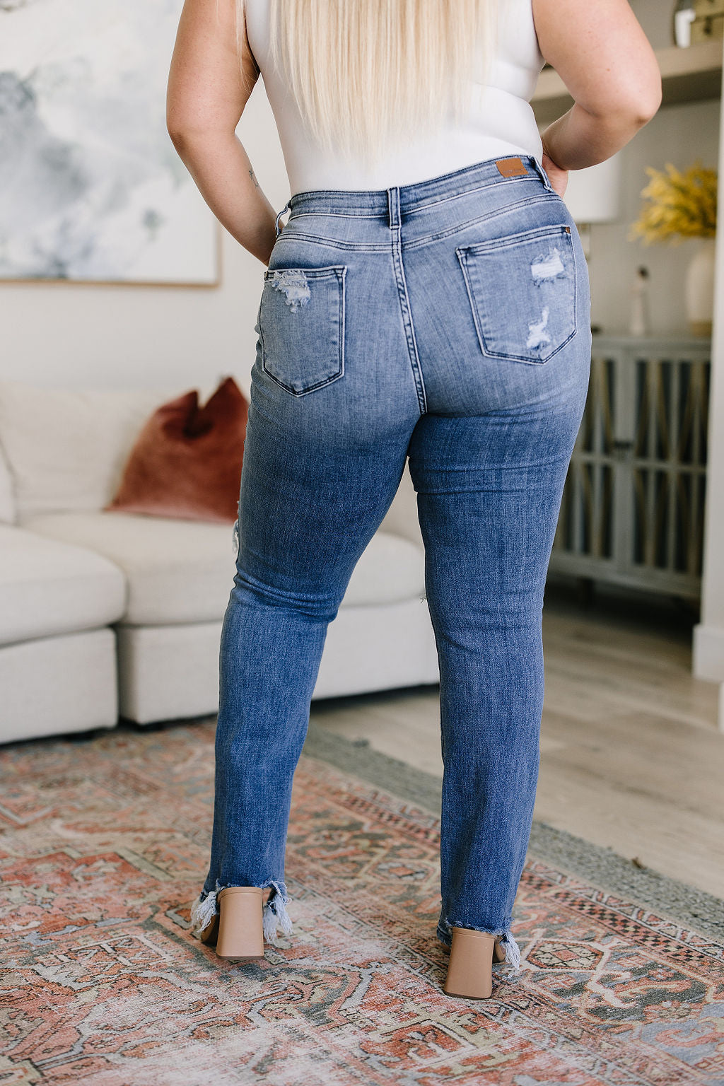 JUDY BLUE O'Hara Destroyed Straight Leg Jeans