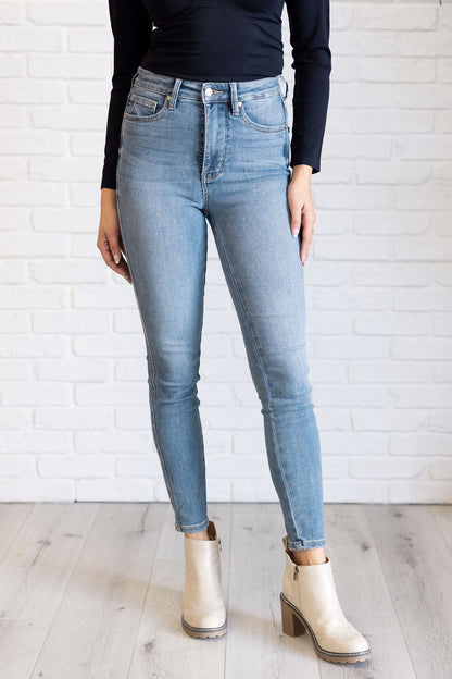 JUDY BLUE Justine High Rise Tummy Control Contrast Wash Skinny Jeans