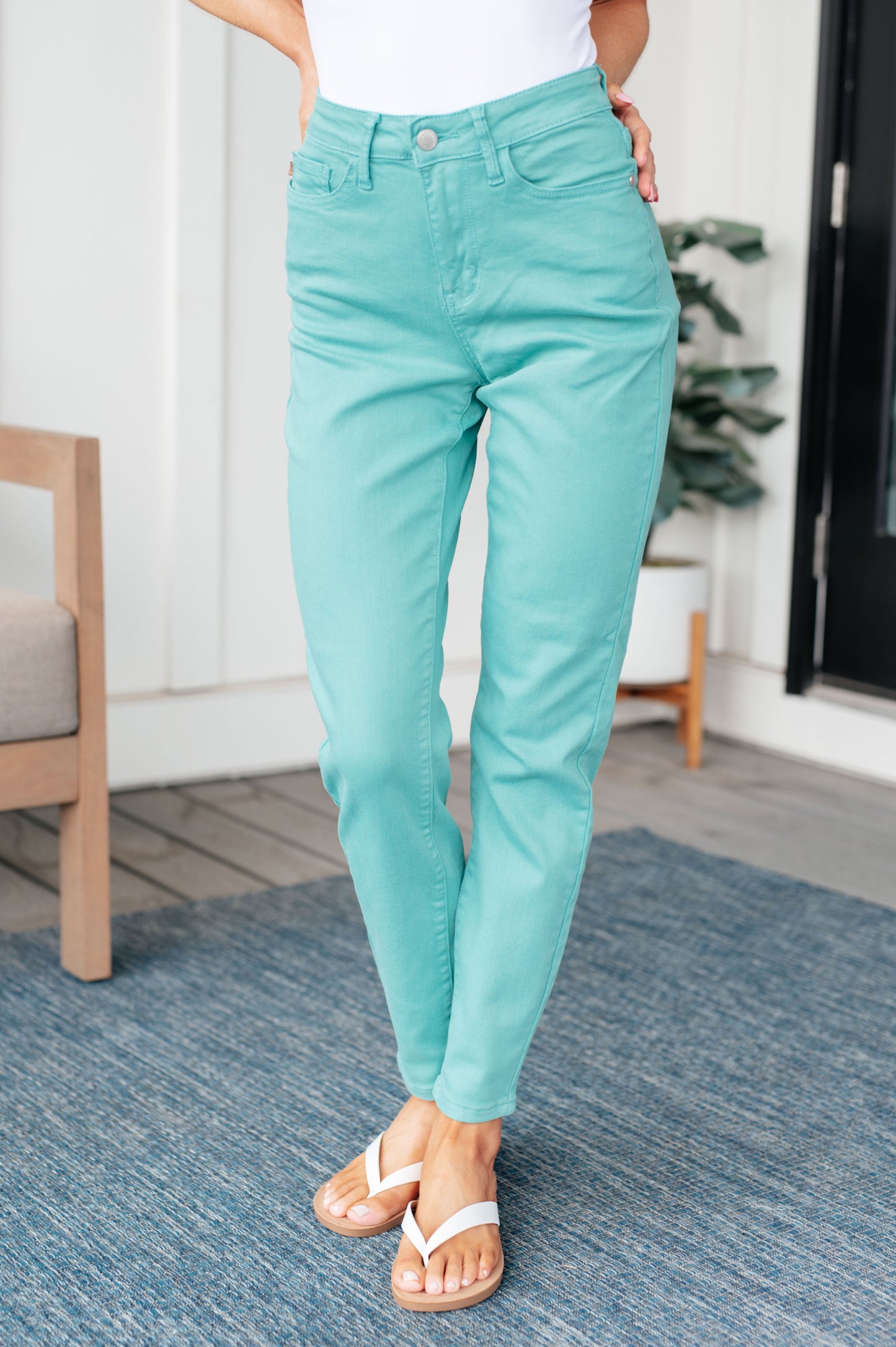 JUDY BLUE Aquamarine High Rise Slim Jeans