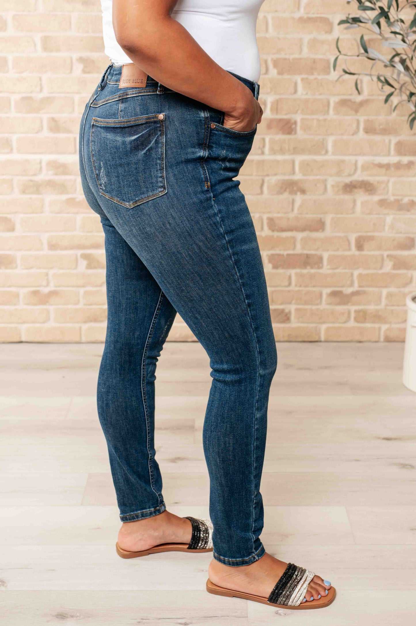 JUDY BLUE Cora High Rise Tummy Control Skinny Jeans