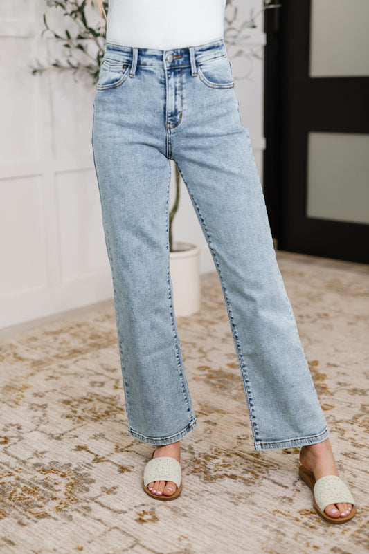 JUDY BLUE Debbie High Rise Stone Wash Straight Fit Jeans