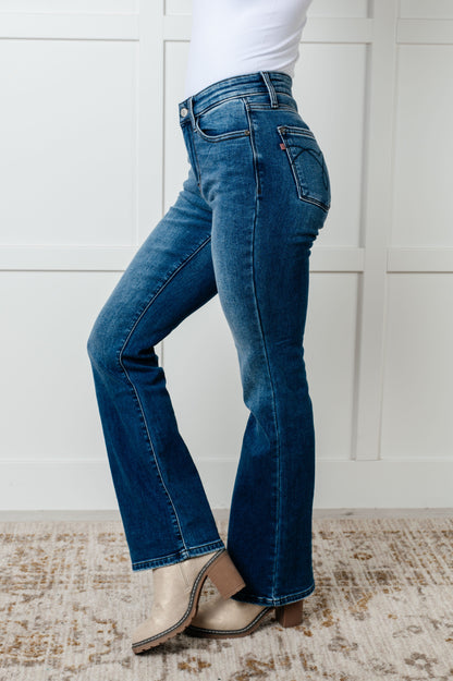 JUDY BLUE Hannah Mid Rise THERMAL Bootcut Jeans