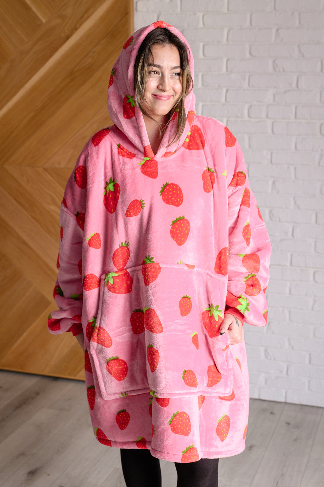 Oversized Velour Blanket Hoodie, Strawberry