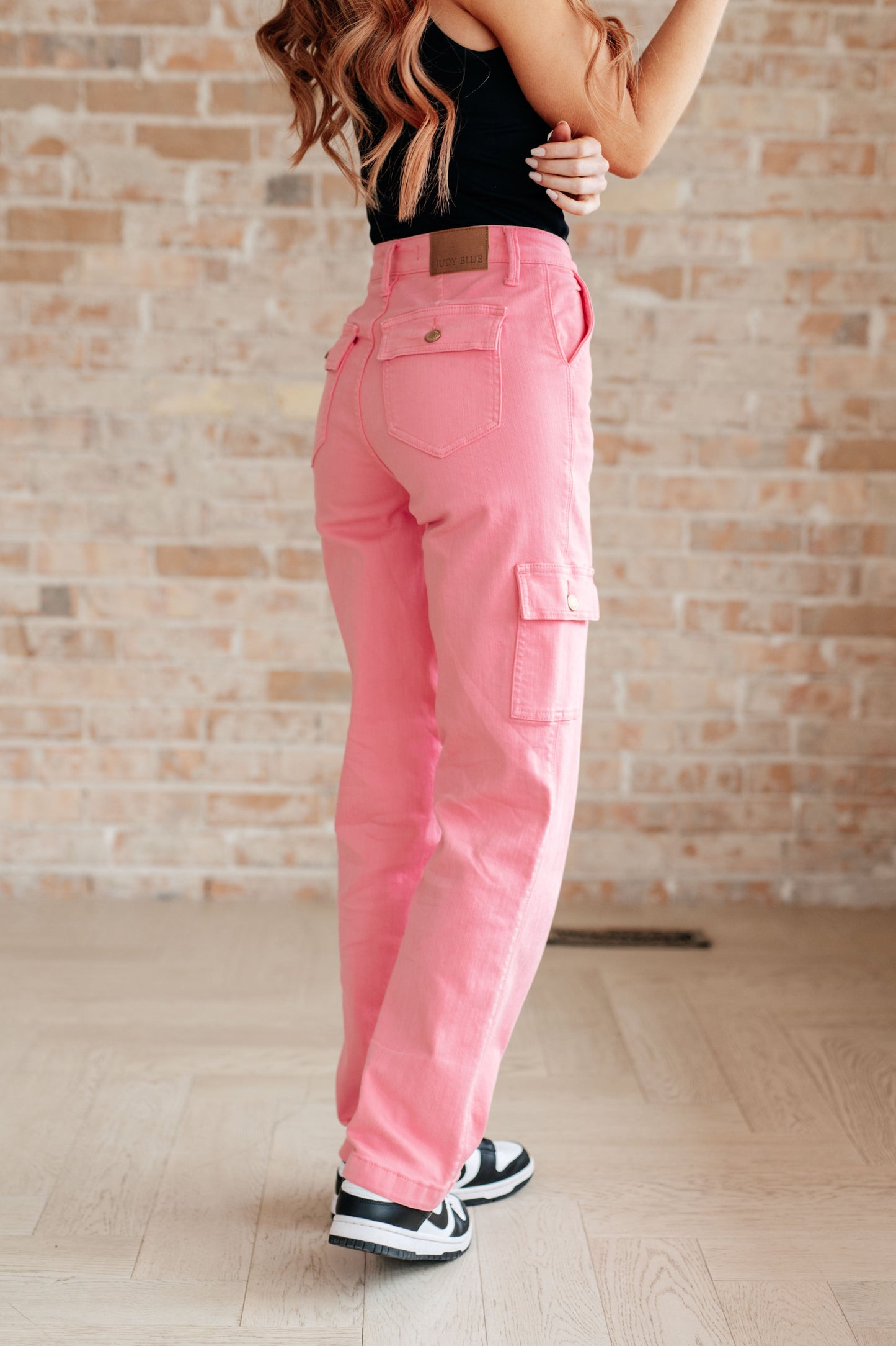 JUDY BLUE Peggy High Rise Cargo Straight Jeans, Pink