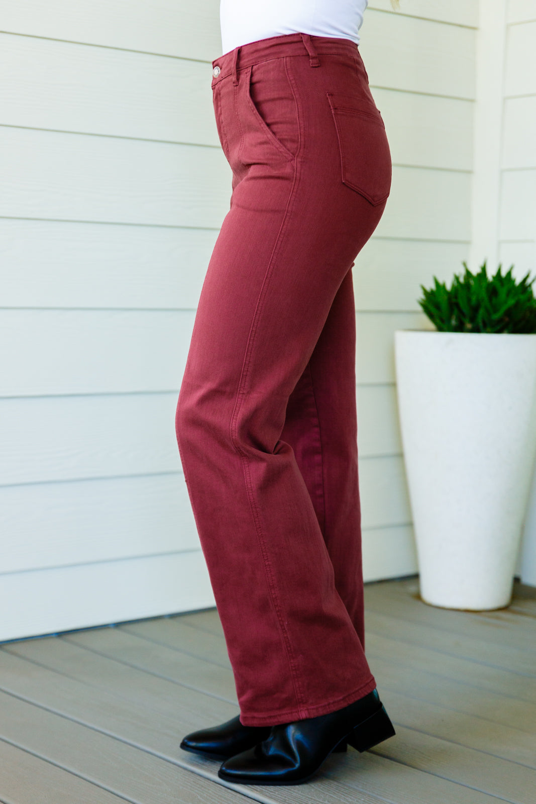 JUDY BLUE Phoebe High Rise Front Seam Straight Jeans, Burgundy