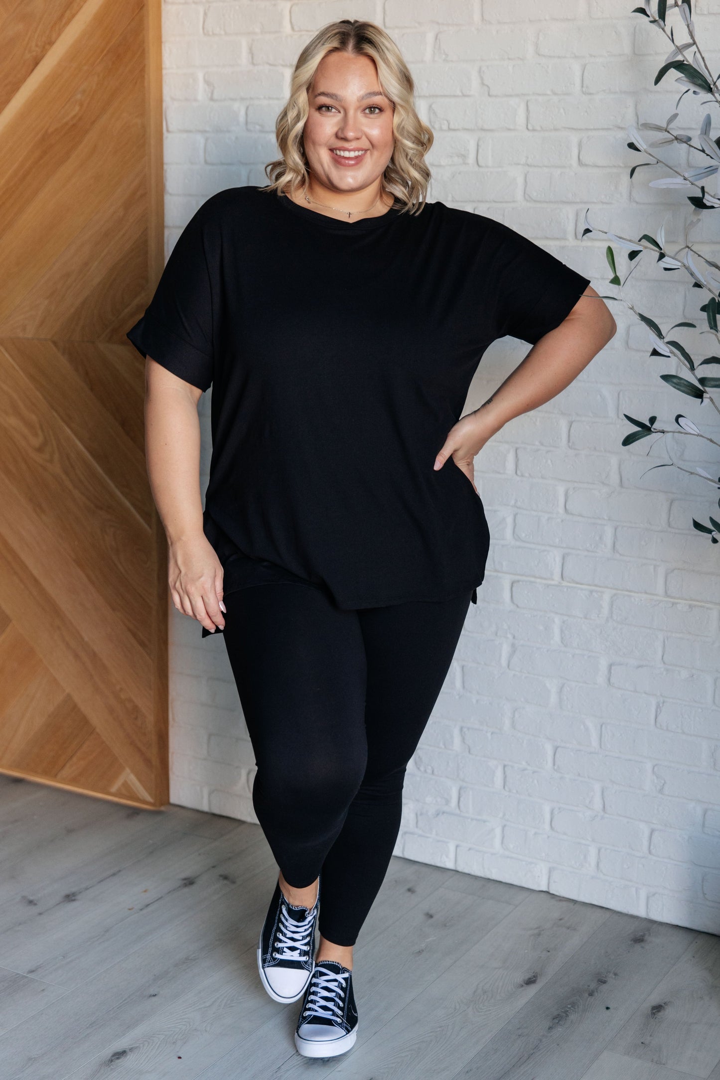 Soft Serve Buttery Soft Tee & Leggings Set, Black