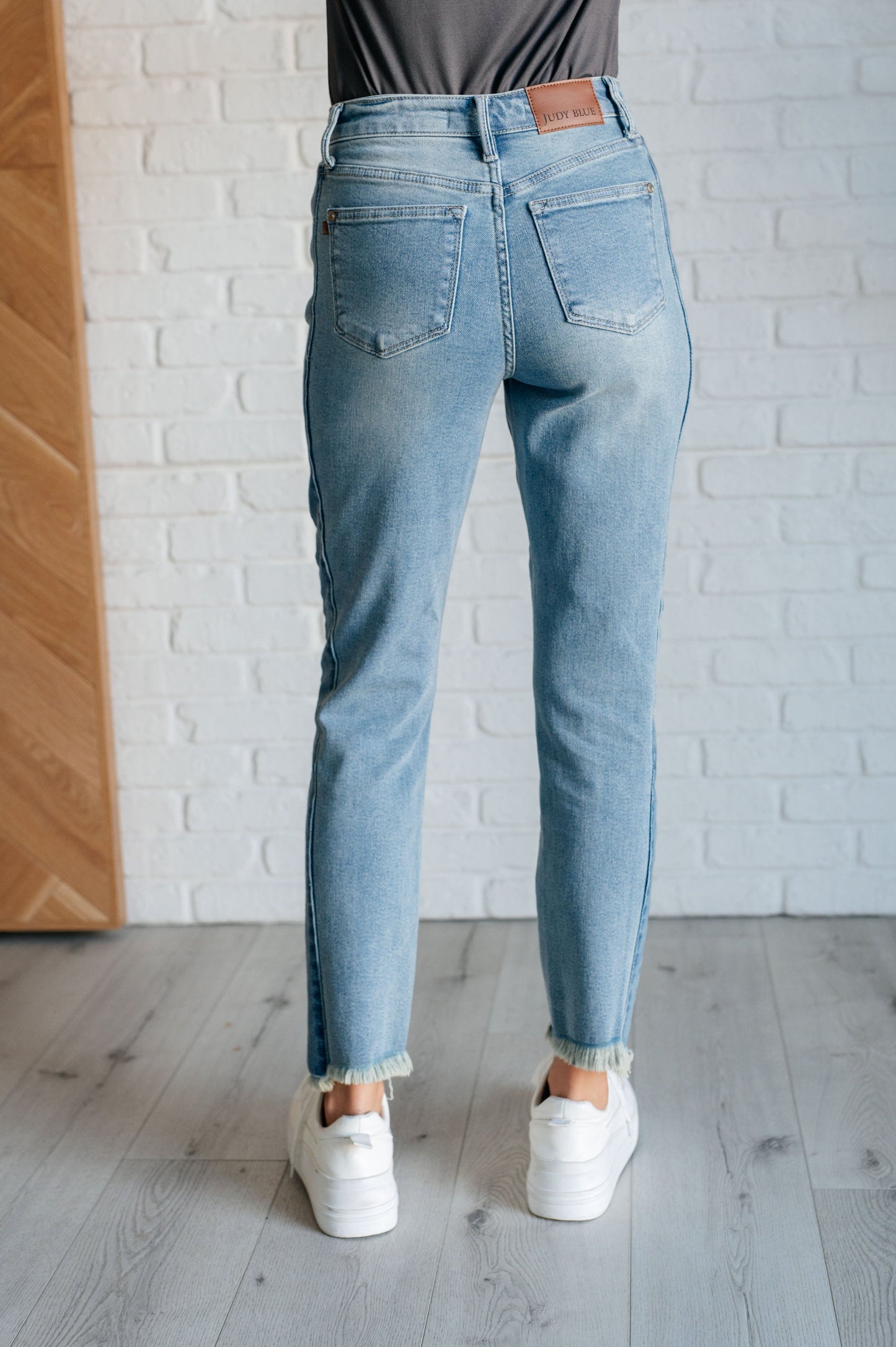 JUDY BLUE Susan High Rise Side Panel Detail Slim Jeans