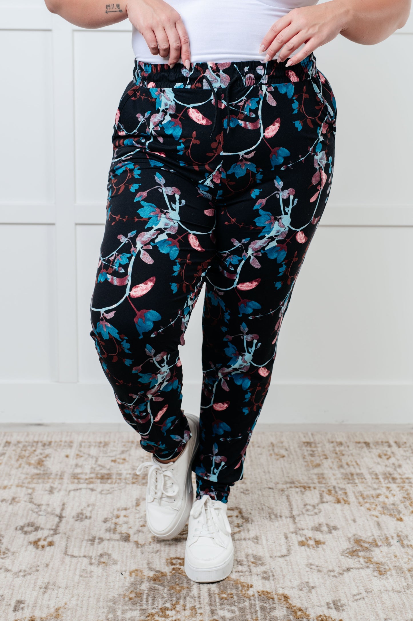 Your New Favorite Joggers, Luminescence Vine