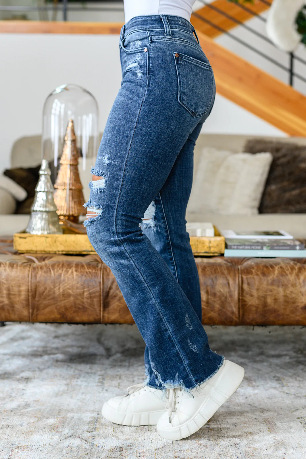 JUDY BLUE Christine Slim Bootcut Destroyed Jeans