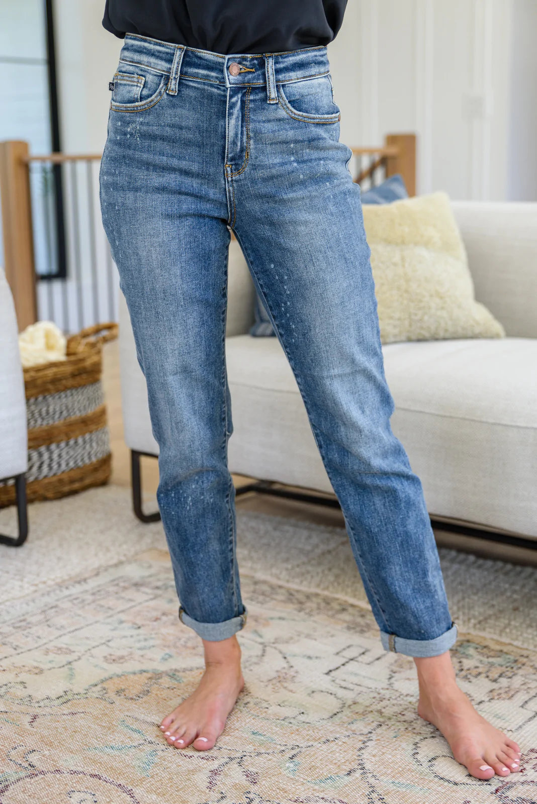 JUDY BLUE Corey High Rise Bleach Splash Boyfriend Jeans