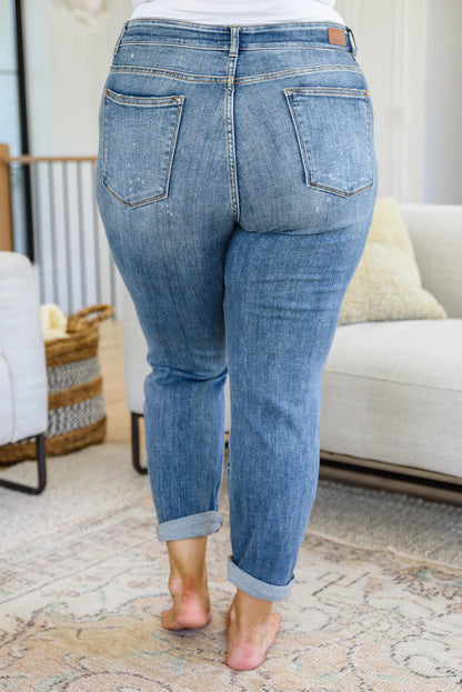 JUDY BLUE Corey High Rise Bleach Splash Boyfriend Jeans