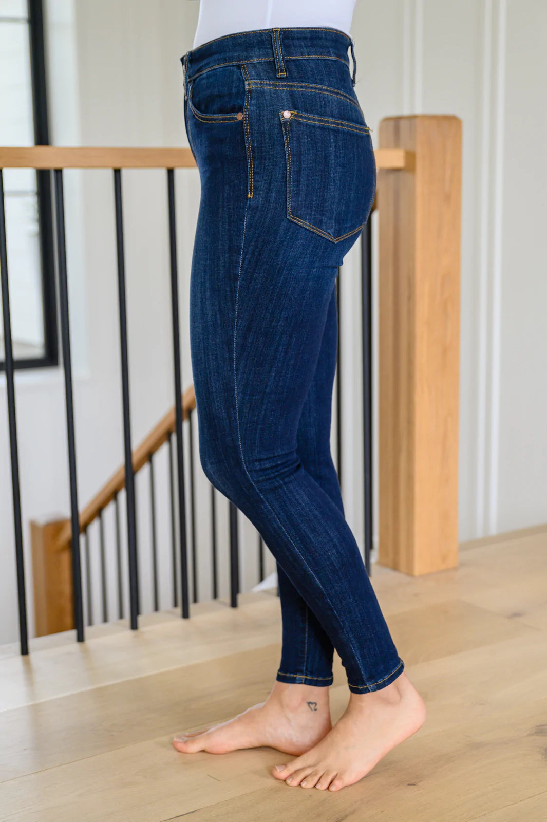 JUDY BLUE Georgia Back Yoke Skinny Jeans with Phone Pocket