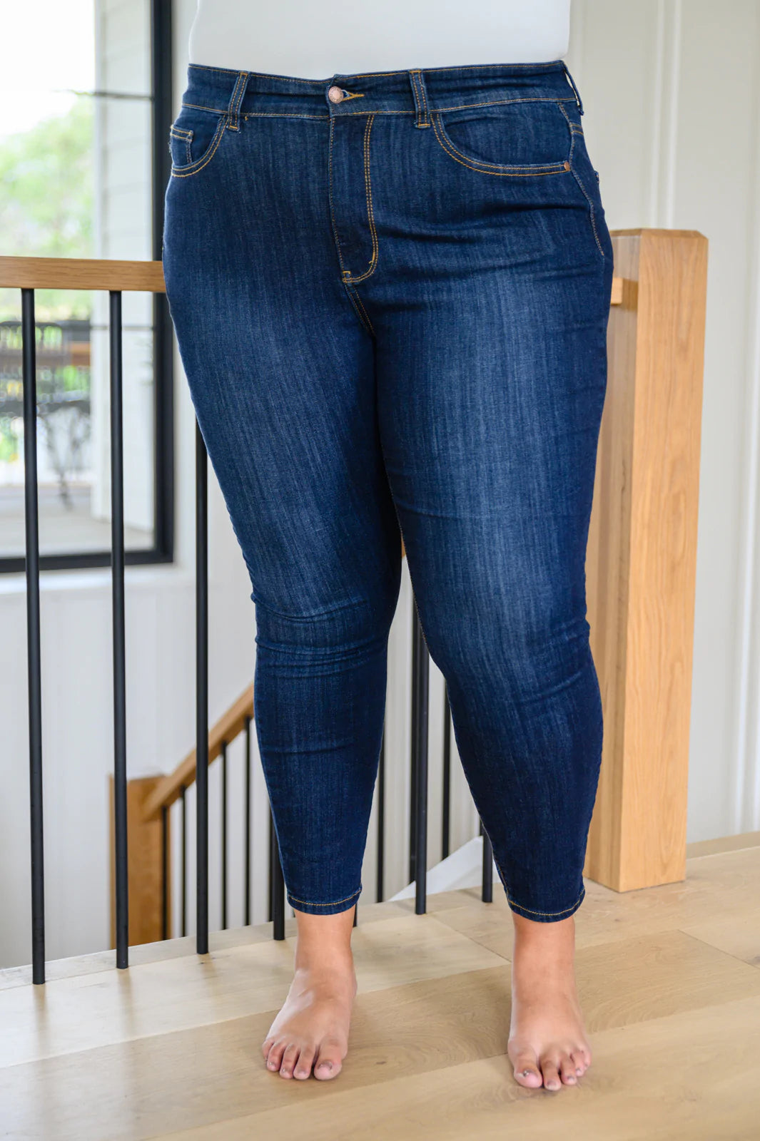 JUDY BLUE Georgia Back Yoke Skinny Jeans with Phone Pocket