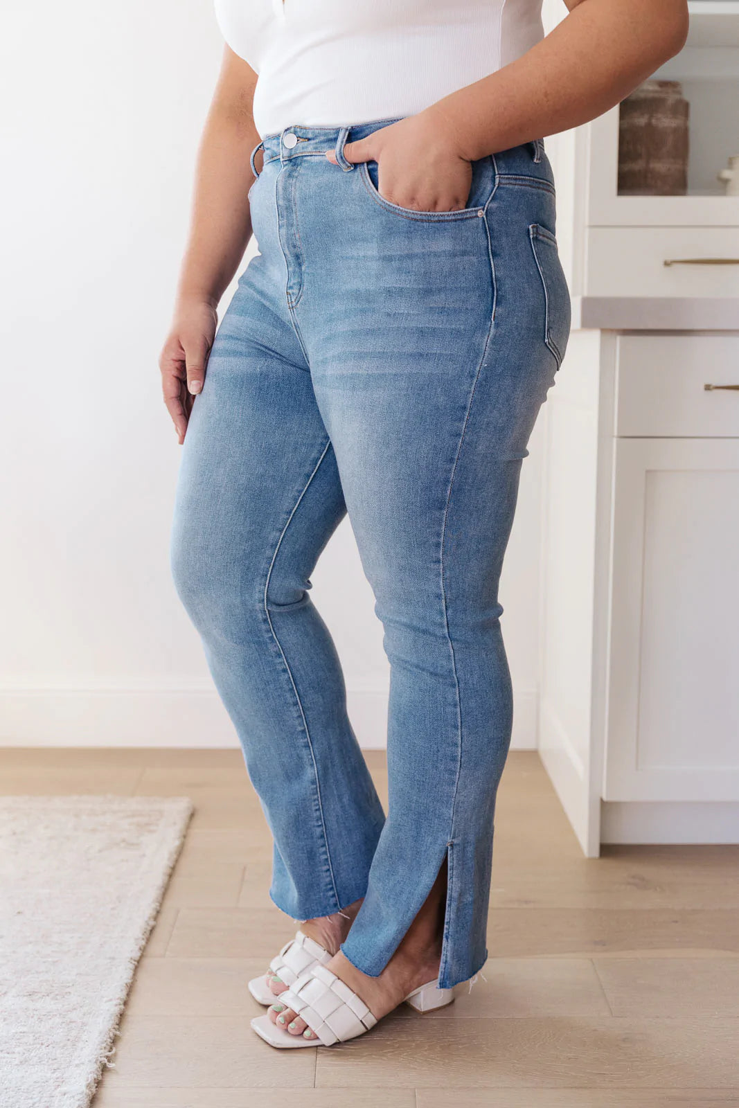 RISEN Jody Slim Flare Side Slit Jeans