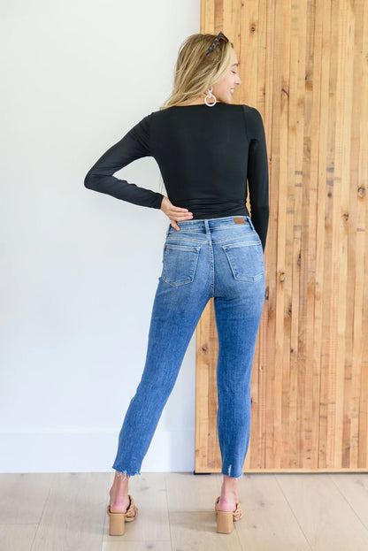 JUDY BLUE Kyla Destroyed Relaxed Fit Jeans