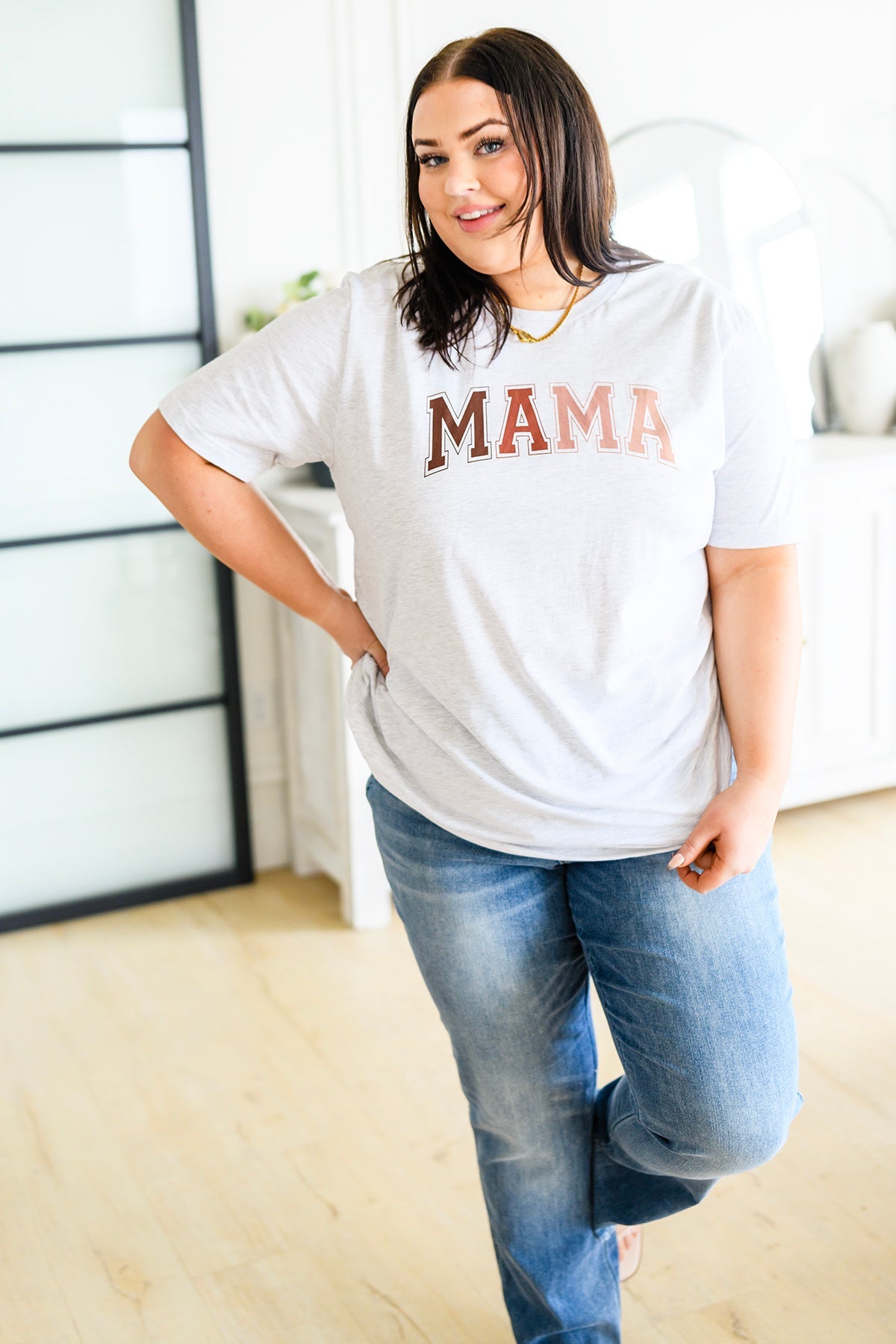 MAMA Retro Ombre Graphic Tee